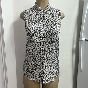 EQUIPMENT FEMME White Grey Cheetah Animal Print Sleeveless Button Up
blouse Sz S